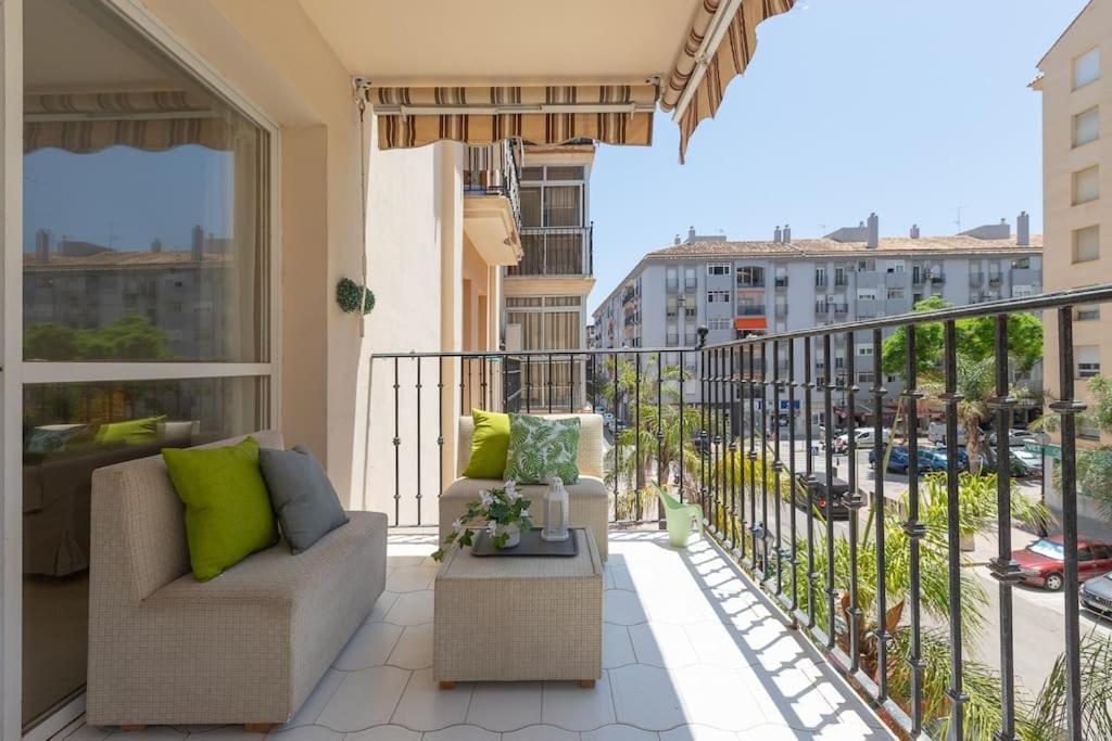 Апартаменти Apartamento Fuengirola Beach Екстер'єр фото