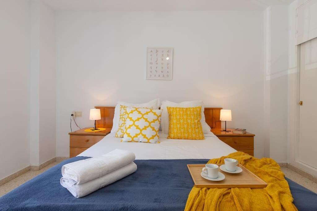 Апартаменти Apartamento Fuengirola Beach Екстер'єр фото