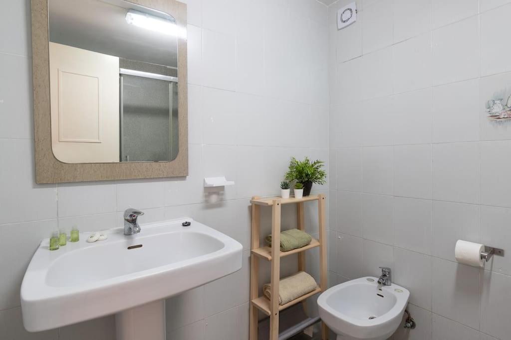Апартаменти Apartamento Fuengirola Beach Екстер'єр фото